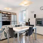 Casa Mare 1 公寓 *