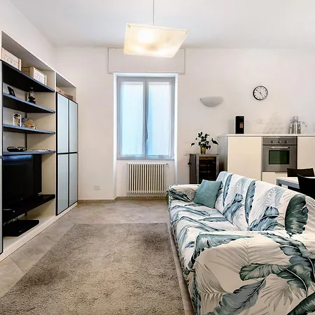 Apartment Casa Mare 1 *